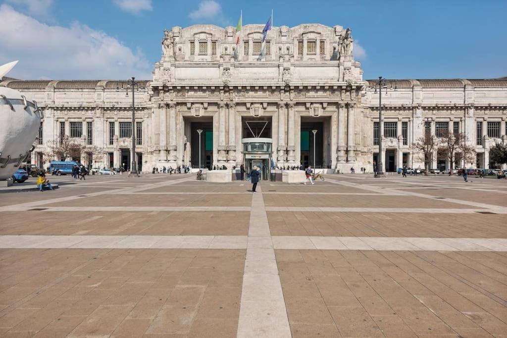 Easylife - Milano - Recanate 5 - Centrale — Foto 3